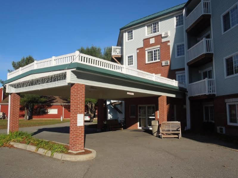 Baymont By Wyndham Essex Burlington Area Hotel Ngoại thất bức ảnh