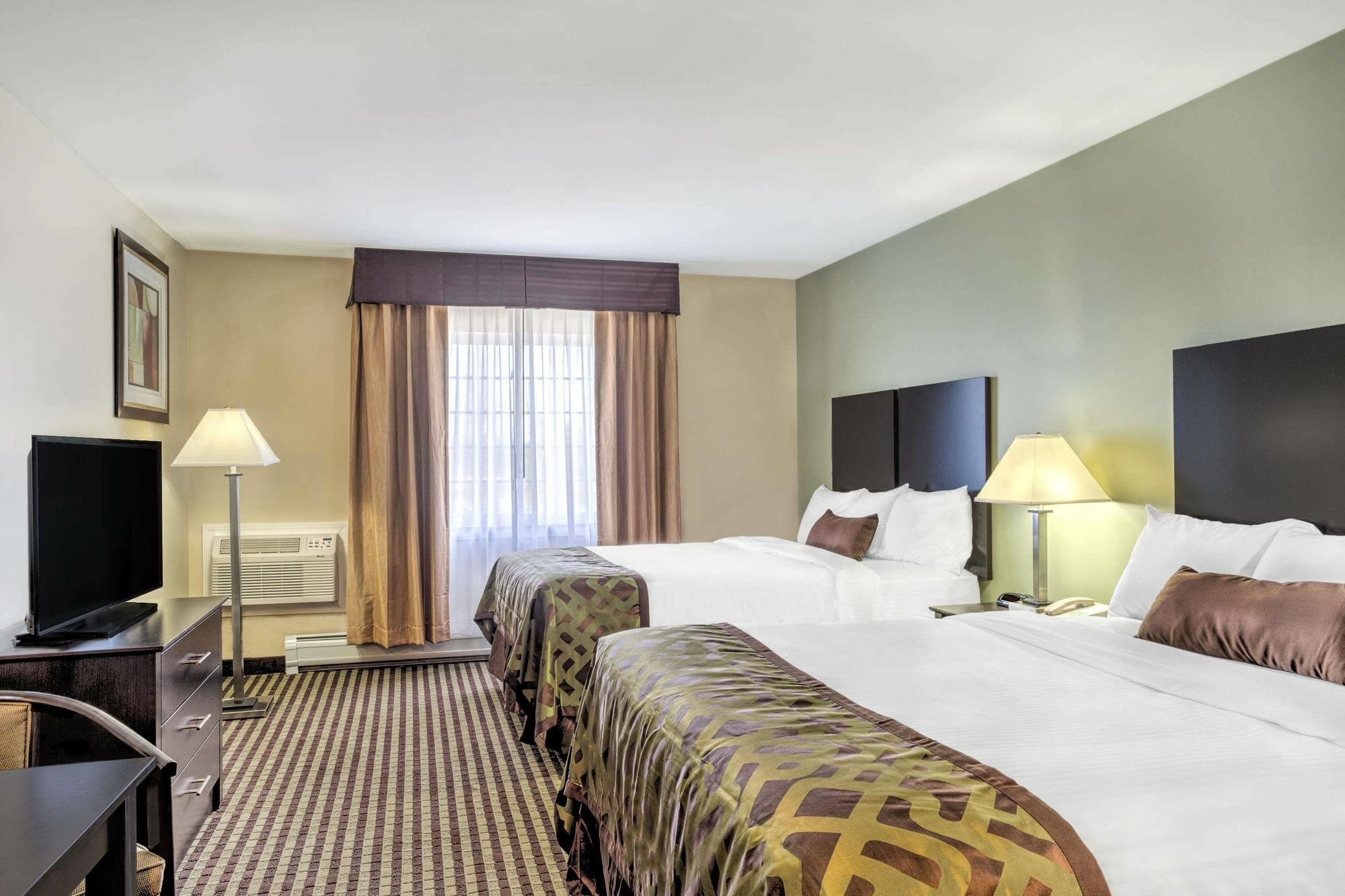 Baymont By Wyndham Essex Burlington Area Hotel Ngoại thất bức ảnh